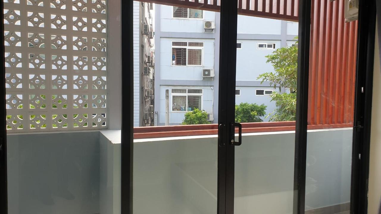 Era Apartment Xuan Thuy Hanoi Exterior photo