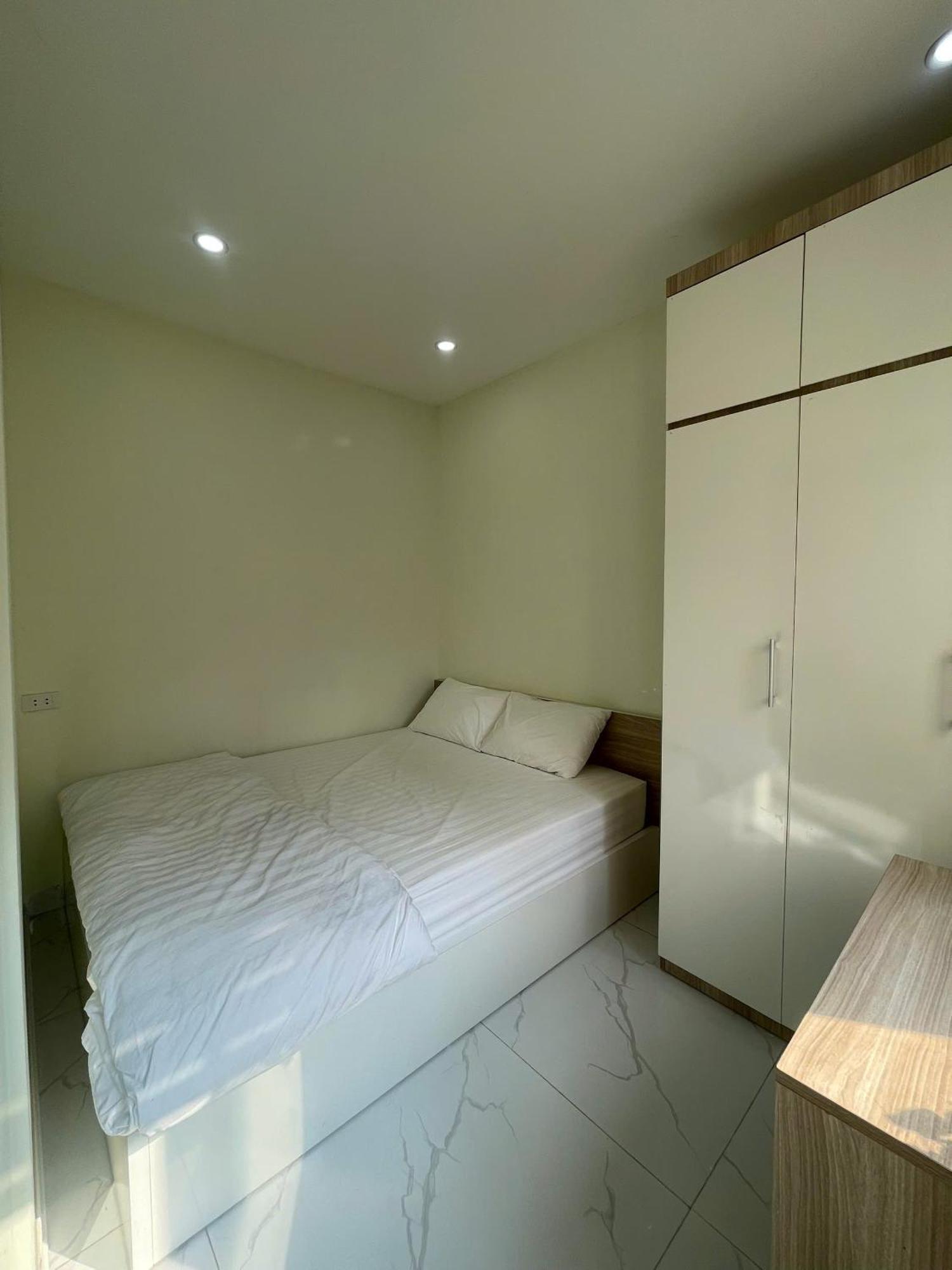 Era Apartment Xuan Thuy Hanoi Exterior photo